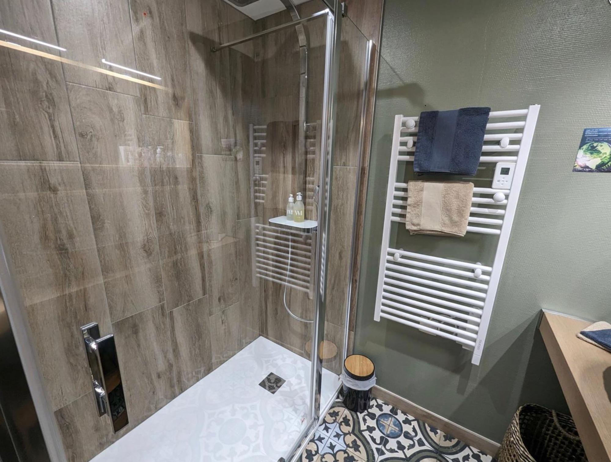 Le Champ Des Sources Otel Langres Dış mekan fotoğraf